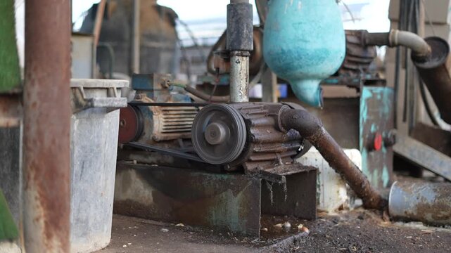 Rotation of a diesel dynamo engine