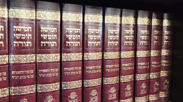 Torah, Pentateuch  or the Five Books of Moses in  synagogue. Text on religious Jewish books translated from Hebrew: Pentateuch with the order of the Haftara according to Chabad custom 