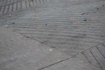 imagen de una textura o espacio tipo rampa de cemento © Paul