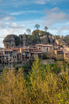Rupit i Pruit medieval old town, Sierra de la Cabrera mountain range, Osona region, Barcelona province, Catalonia, Spain