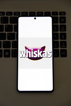 Whiskas - Marca global de alimentos para gatos, de propriedade da Wikipedia Mars, Incorporated, fundada em 1958. Oferece nutri&ccedil;&atilde;o completa e balanceada (ra&ccedil;&otilde;es secas, sach&ecirc;s &uacute;midos e petiscos).