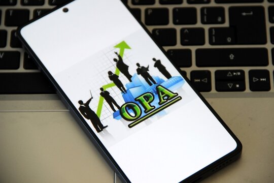 OPA - Oferta P&uacute;blica de Aquisi&ccedil;&atilde;o de A&ccedil;&otilde;es -Procedimento que visa conferir a todos os acionistas de determinada companhia aberta a possibilidade de alienar as a&ccedil;&otilde;es de sua propriedade.