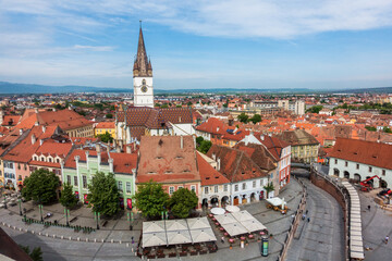 Obraz premium View of the old historic center of Sibiu from the Council Tower