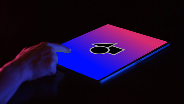 Tablet Dark Mockup 5 Vertical Dolly Color &ndash; Realistic Black Tablet Screen Animation, Dark Mode Device Presentation for Website, App UI UX and Digital Branding