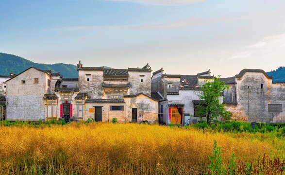 Exploring the architecture and rural landscape of Guanglu Ancient Village in Huangshan City, Anhui, China during the golden hour