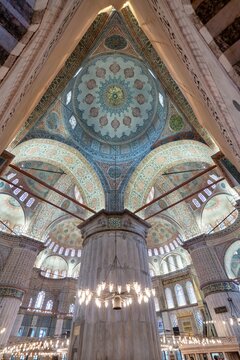 Exploring the stunning interior design of the Blue Mosque in Istanbul, Turkey