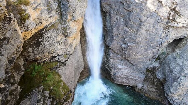 Johnston Cayon Upper Falls