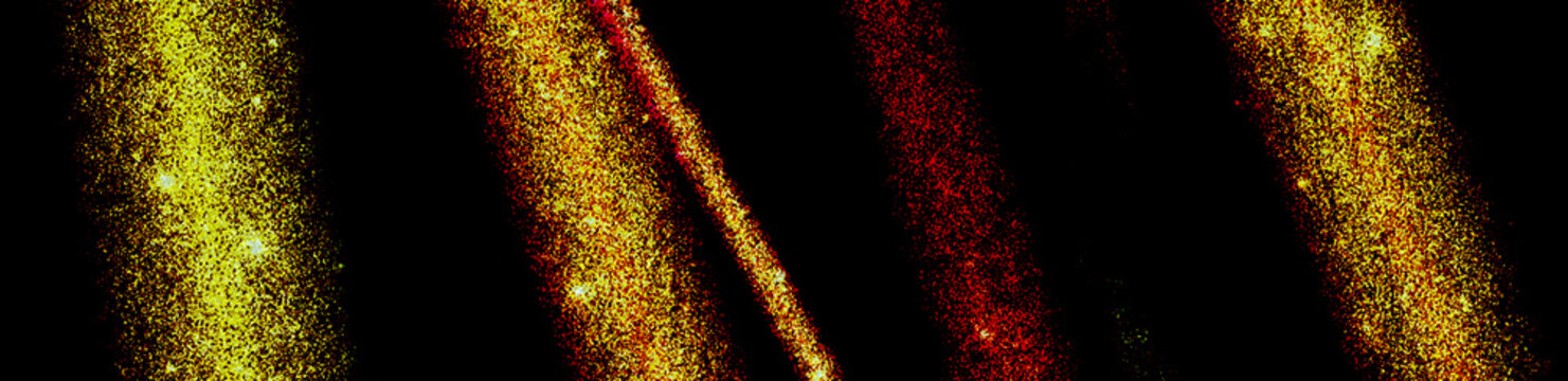 Texture cosmique abstraite avec nuages d&rsquo;univers rayonnants, id&eacute;ale pour projets cr&eacute;atifs.