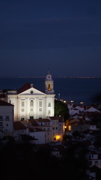 lisboa streets beautiful portugal