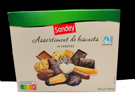 Boite de petits g&acirc;teaux de chez Sondey