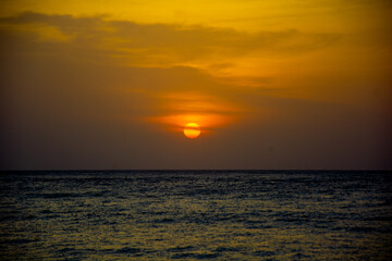 Fototapeta premium sunset over the sea