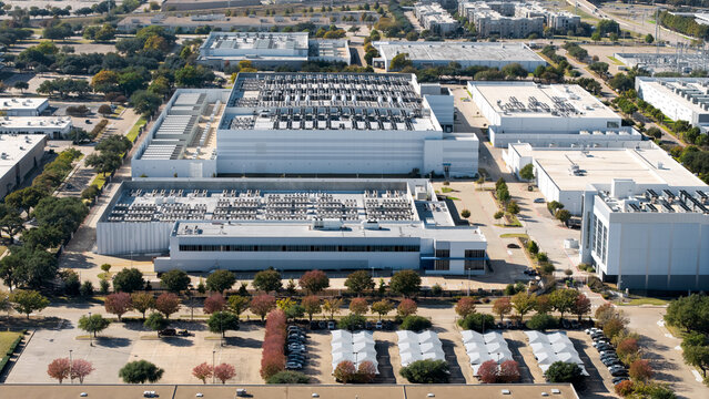 Aerial view of large data center complex in Texas.