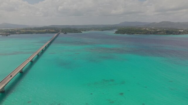 沖縄　古宇利島の美しい海