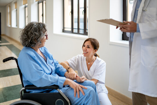 Doctor interacting with patient in hospital setting
