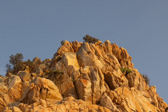 Felsen im Norden Sardiniens