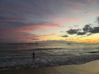 sunset on the beach © Diego Trevino