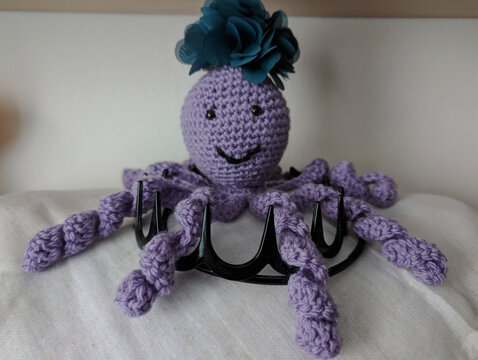H&auml;keln, Handwerk, Puppe, Oktopus, Lebkuchenm&auml;nnchen, Stoffpuppe, knuddelig, weich, Stofftier