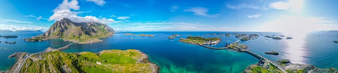 Fototapeta premium Henningsvær auf den Lofoten