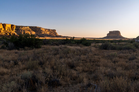 USA, New Mexico, Chaco Canyon.  Fajada Butte, rises 135 meters (443 feet) above the canyon floor, and marks the entrance to the National Park