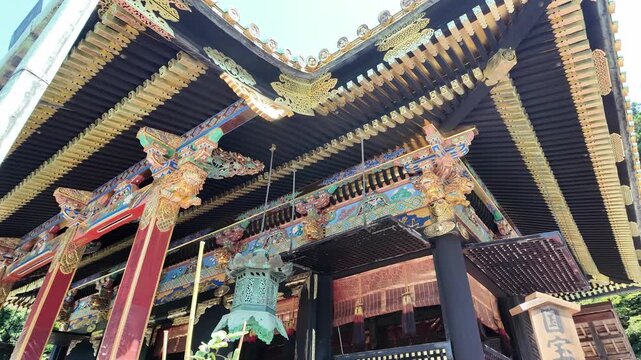 国宝 久能山東照宮の極彩色豊かな社殿 徳川家康ゆかりの神社 静岡 観光 動画素材