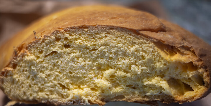 P&atilde;o doce folar da P&aacute;scoa 