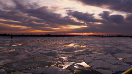 zachód słońca na Wyspie Sobieszewskiej © Krzysztof