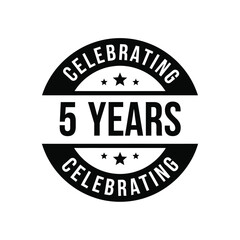 Obraz premium Illustration of vector 5 year celebration badge