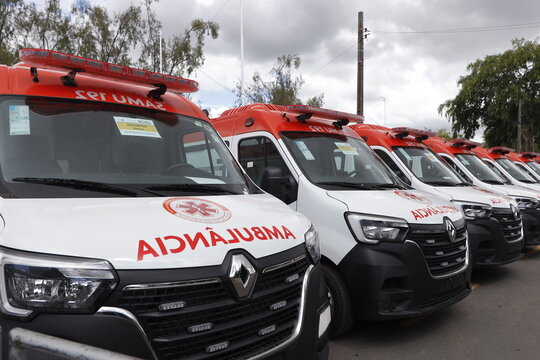 SAMU ambulance yard
