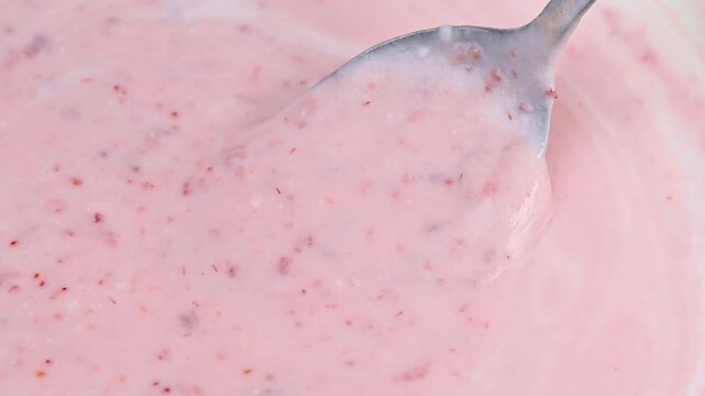 video of yogurt with raspberry jam