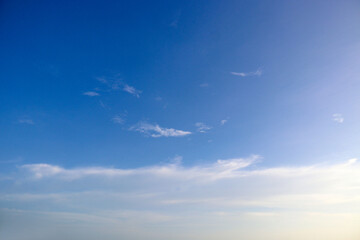 Obraz premium Sky with soft cloud. Sunlight with cloudy sky with clear sky.