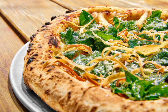 outdoor sunny setting with pizza