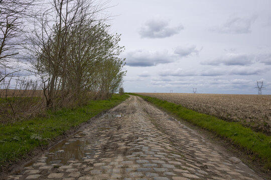 Secteur Pav&eacute; du Blocus route emprunt&eacute; par la course cycliste du paris Roubaix