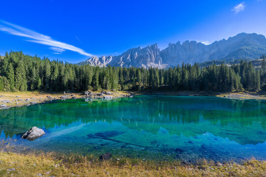Lake de Carezza, Karer See ESTE, Carezza al Lago, Gruppo del Latemar mountains, South Tirol, Autonomous Province of Bolzano, Alto Adige, Italy