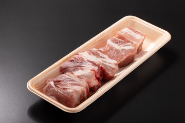 和豚もち豚　スペアリブ © UMI