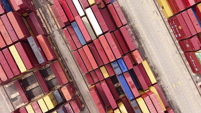 Aerial Haifa port container yard top view Israel

Drone footage top down view stacked shipping containers Haifa port Israel February 25 2026
