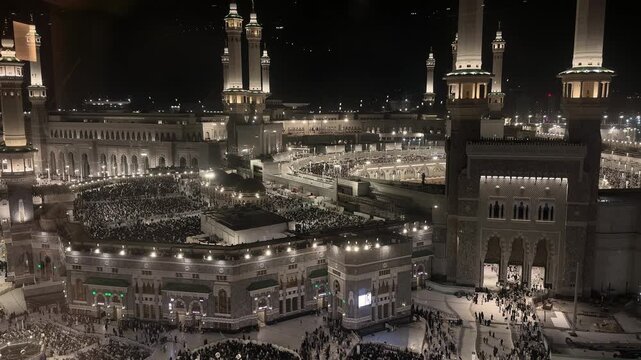 Makkah Saudi Arabia, 05 02 2026, Makkah Saudi Arabia 4K Umrah Hajj 2026 Taif City Aerial View Holy Kaaba Masjid Al Haram Pilgrims Tawaf Spiritual Journey Video