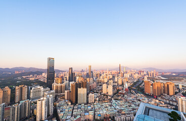 Obraz premium The skyline of Futian District, Shenzhen at dusk