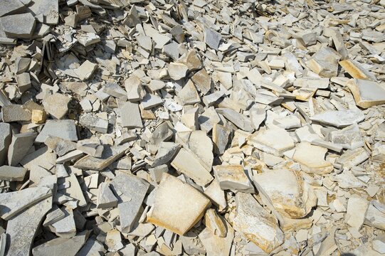 Plattenkalk limestone with inclusions, quarry area of Untere Haardt, Altm&uuml;hltal, Solnhofen, Middle Franconia, Bavaria, Germany
