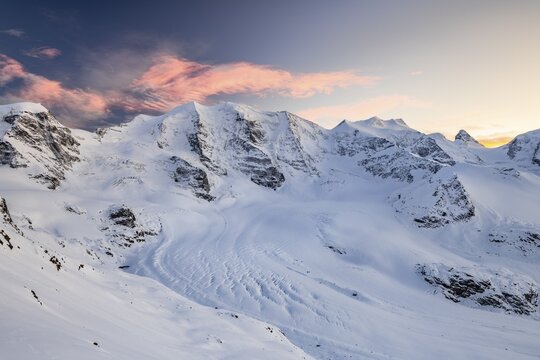 Winter mountain panorama on the Diavolezza in the evening, view of the Bernina Group, Piz Pal&uuml;, Bellavista, Piz Bernina, Persgletscher, Engadin, Switzerland
