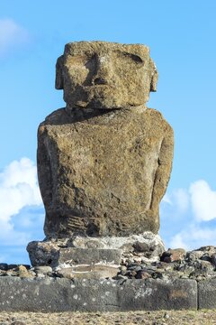 Ahu Ature Moai, Anakena, Rapa Nui National Park, Unesco World Heritage Site, Easter Island, Chile