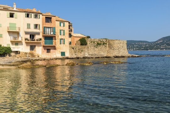 Urban beach of La Ponche, Saint-Tropez, Var, Provence Alpes Cote d&rsquo;Azur, France