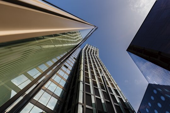 Office high-rise Tanzende T&uuml;rme, St. Pauli, Hamburg, Germany