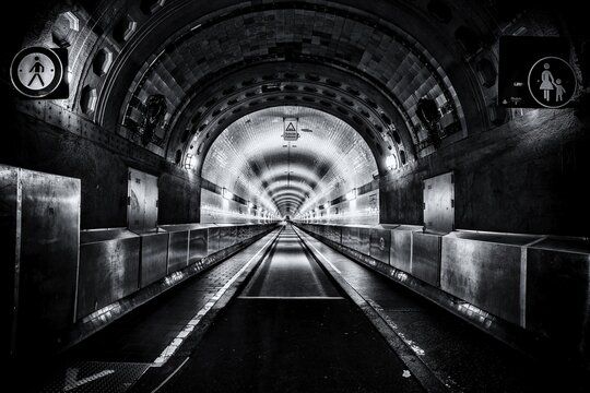 Alter Elbtunnel, Hamburg, Germany