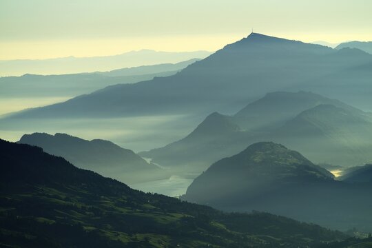 Queen of the Mountains, Rigi Mountain with Lake Lucerne in the foreground, Brienzer Rothorn Mountain, Brienz, Switzerland, Europe