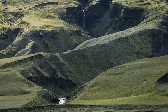 Fja&eth;r&aacute;rglj&uacute;fur or Fjadrargljufur Canyon, Kirkjub&aelig;jarklaustur, Skaft&aacute;rhreppur, Su&eth;urland, Iceland
