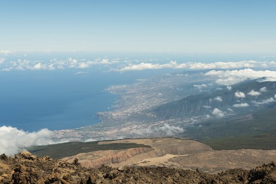 Volcanic landscape, view from Pico del Teide, 3718m, of the Orotava Valley, Parque Nacional de las Ca&ntilde;adas del Teide, Teide National Park, UNESCO World Heritage Site, Tenerife, Canary Islands, Spain