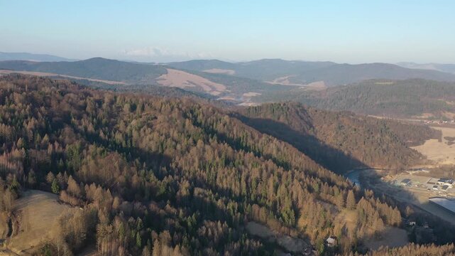 Dolina Popradu, Muszyna, widok na rzekę i okolice