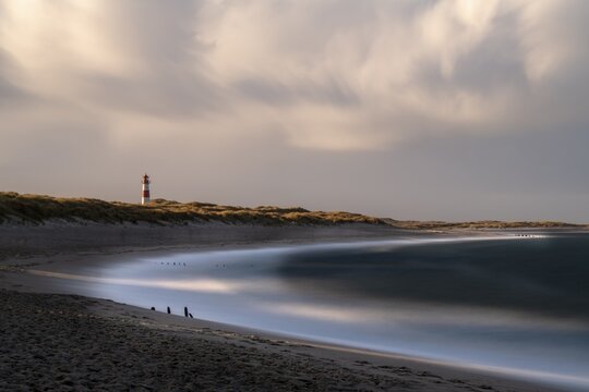 North Sea coast with List-ost lighthouse, Ellenbogen, List, Sylt Island, Germany