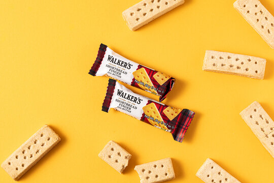 WAL KERS　ウォーカー　お菓子