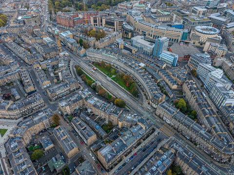 Beautiful aerial view of Edinburgh, the Historic Suburbs and Curved Streets, Scotland &ndash; Urban Pattern and Cityscape from Above